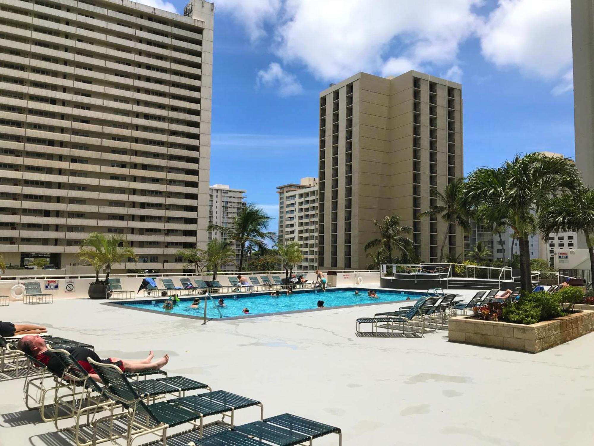 Mountain View Condo W/ King-Size Bed, Free Parking Honolulu Bagian luar foto