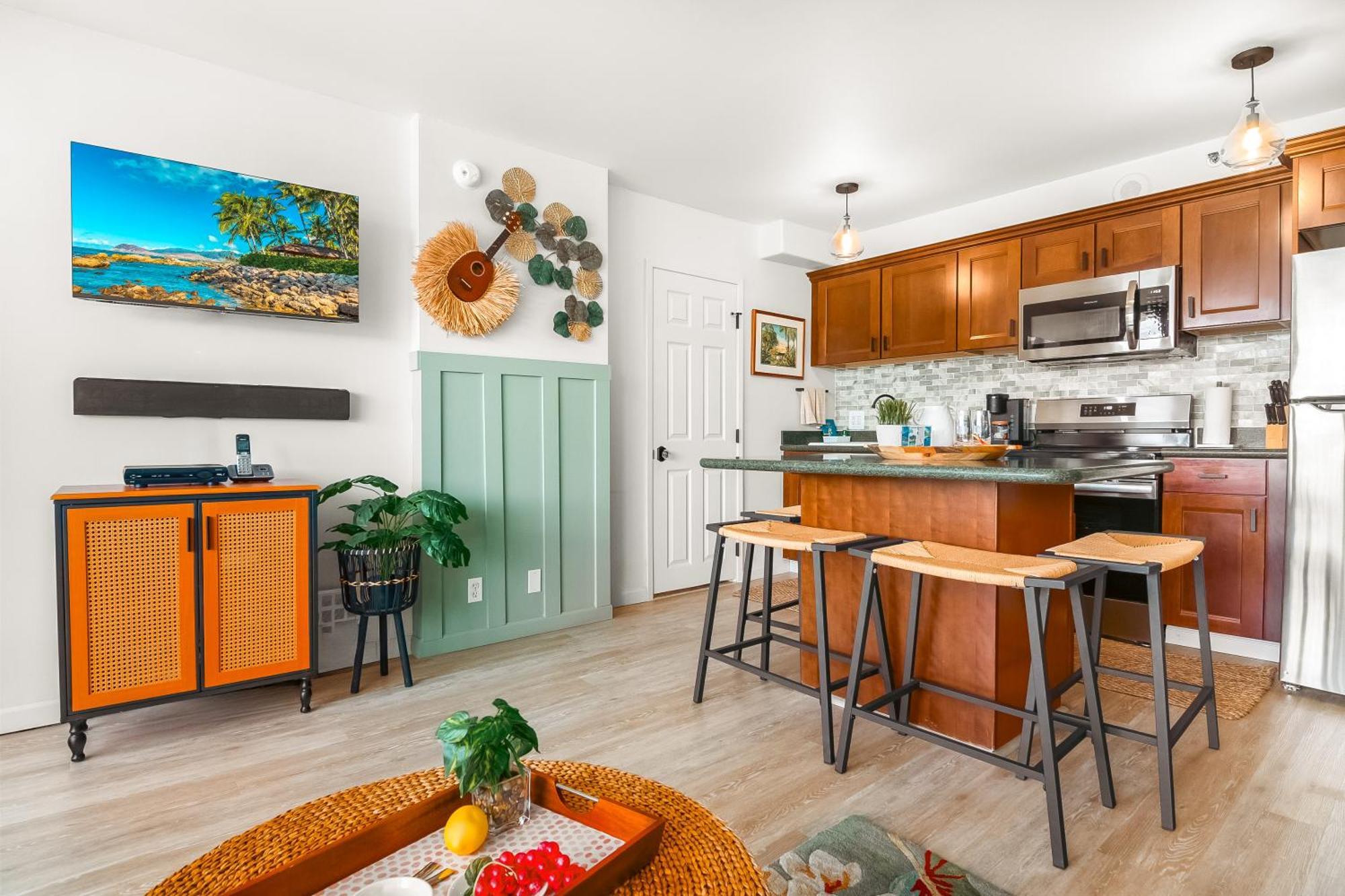 Mountain View Condo W/ King-Size Bed, Free Parking Honolulu Bagian luar foto